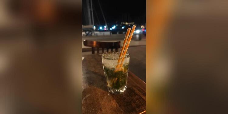 Le Café des Arts, bar