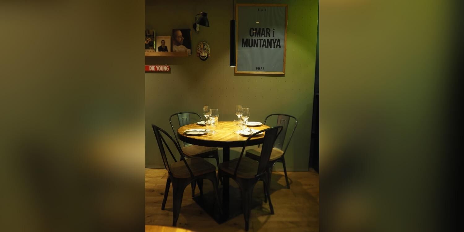 Bar Omar, bar