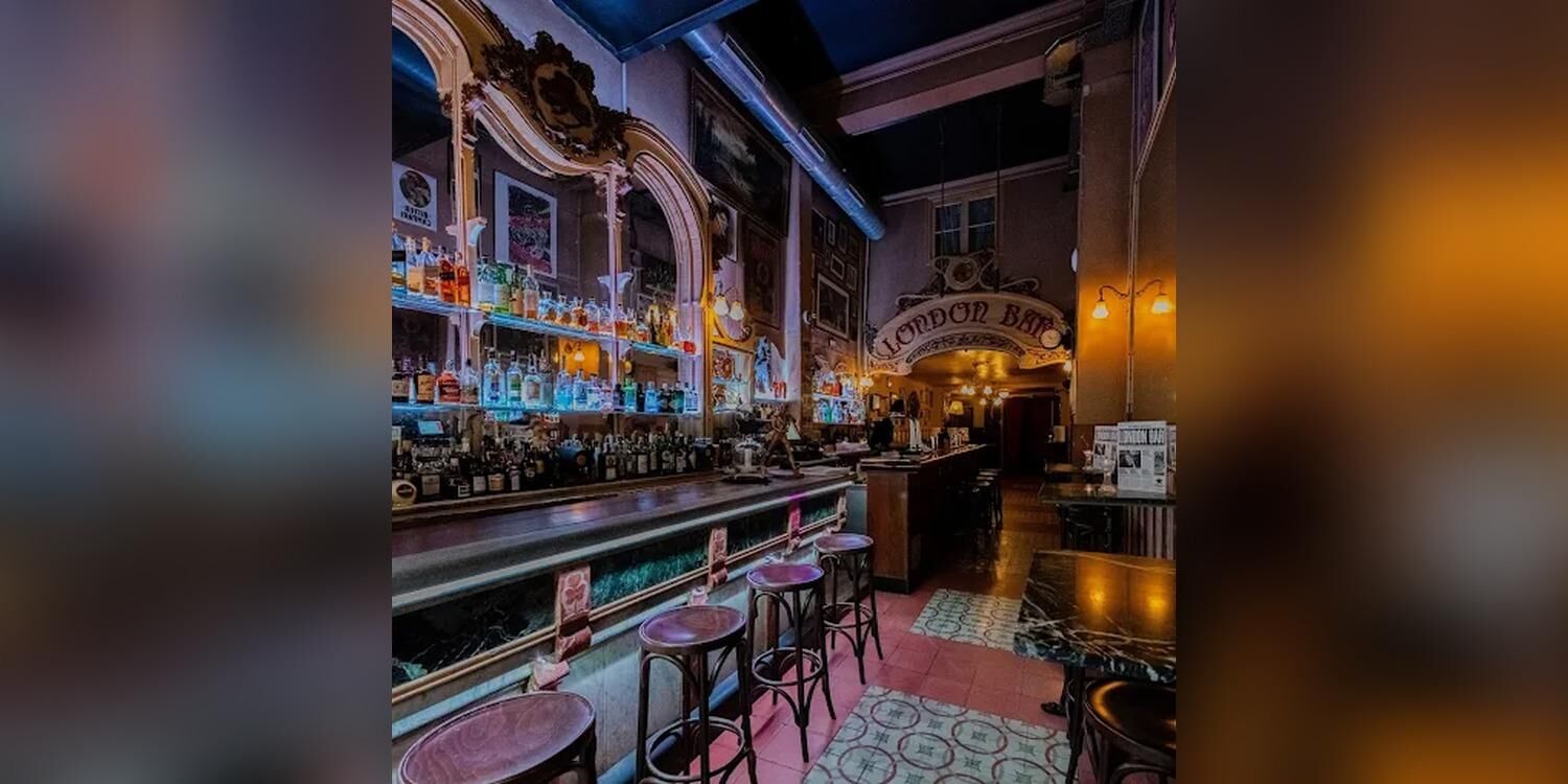 London Bar, bar