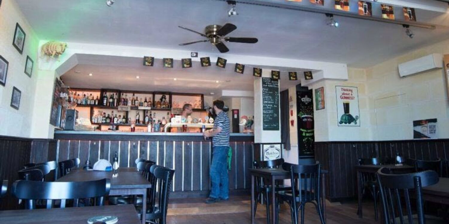 The Black Sheep (Fermé), bar, Le comptoir du bar