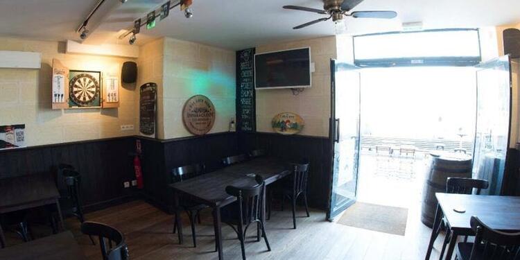 The Black Sheep (Fermé), bar, Une vue de l'intérieur du bar