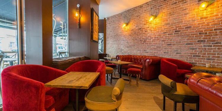 Le Saint (fermé), bar, Une vue de l'intérieur du bar