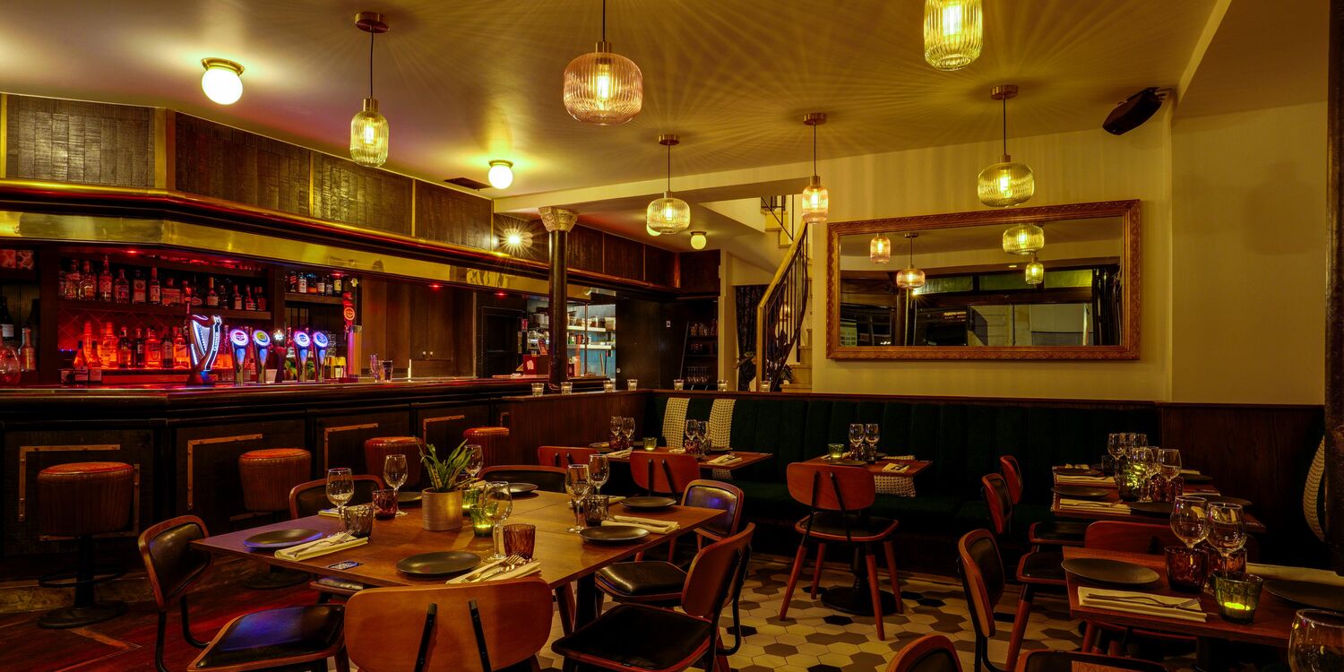 Altamaro (ex: Saint Andrew's Pub) (Restaurant), restaurant