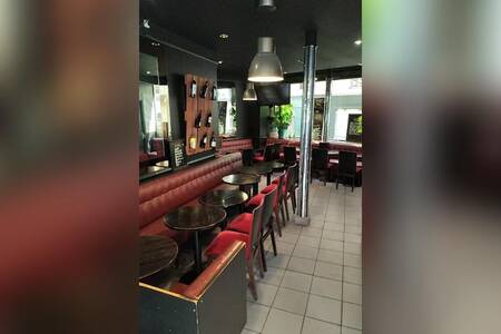 Le Montholon, Bar Paris Rochechouart #0