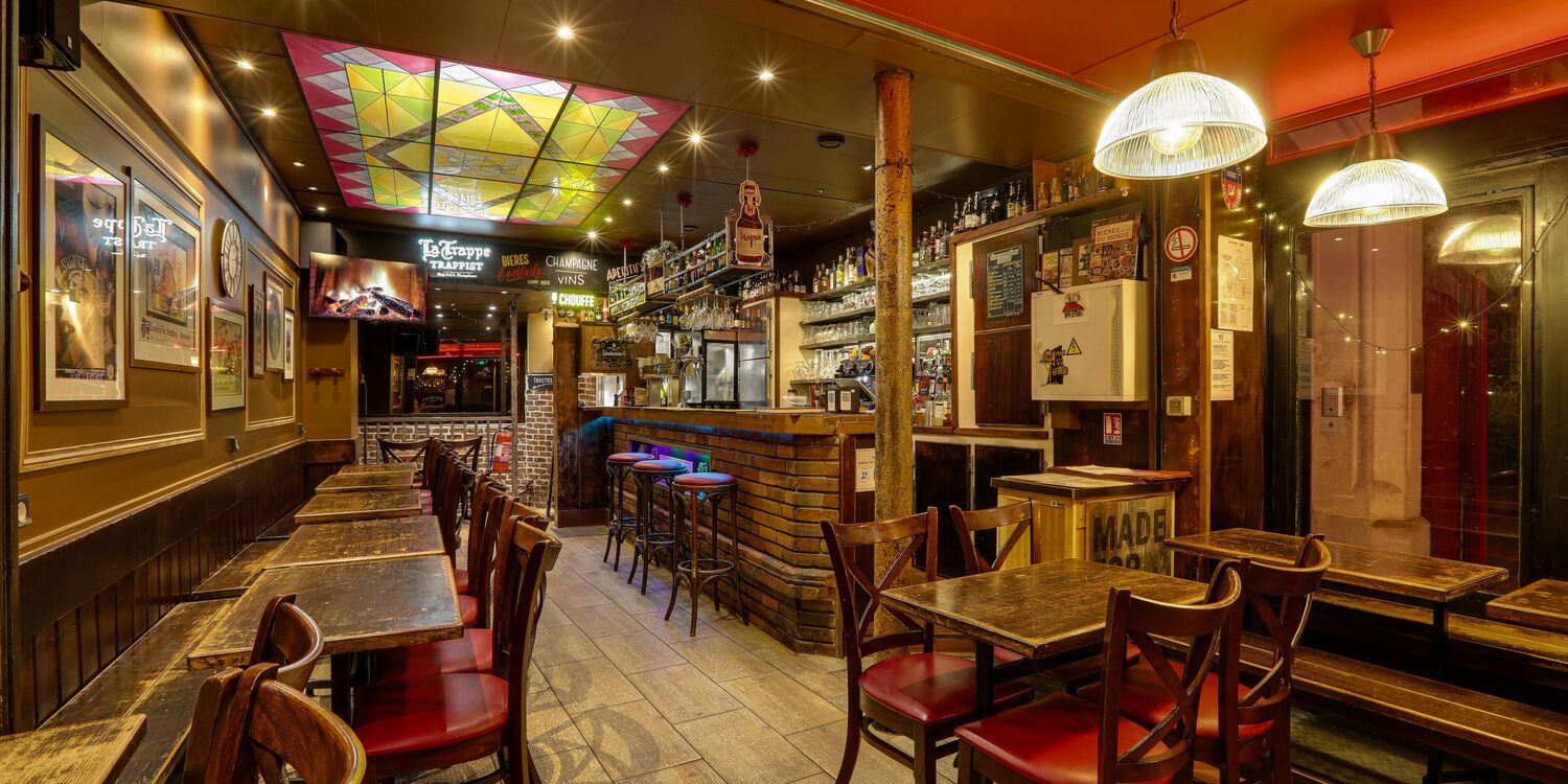 Académie de la bière, bar