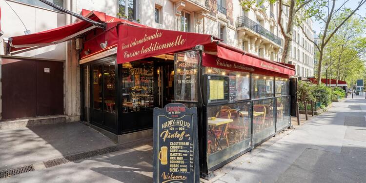 Académie de la bière, bar