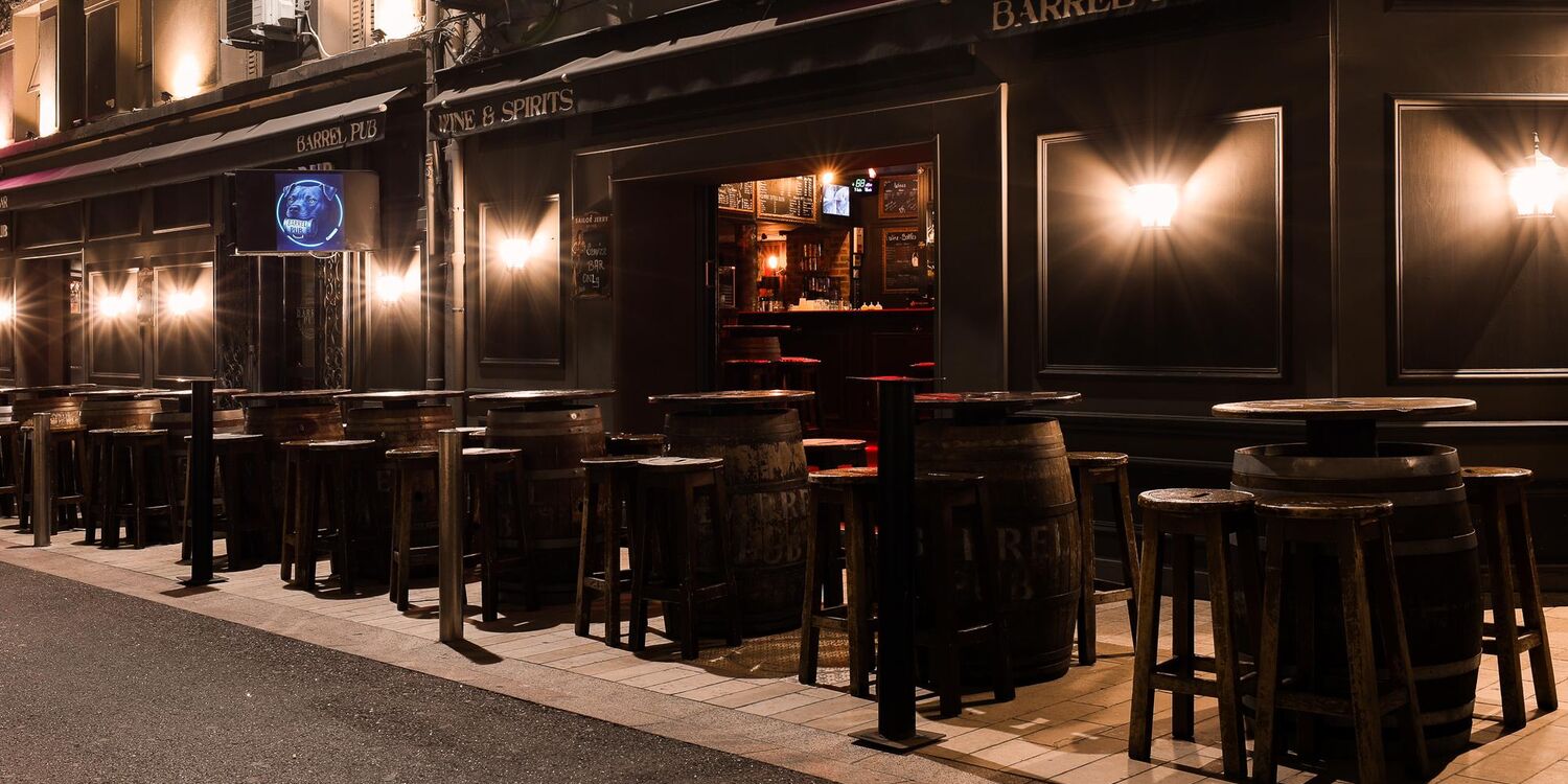Barrel Pub, bar