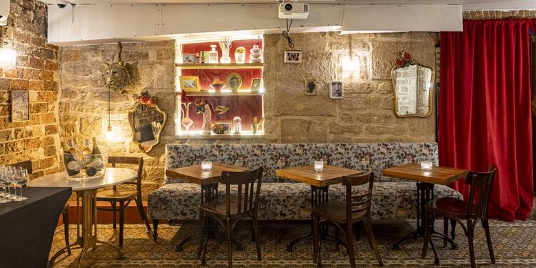Pepita, bar