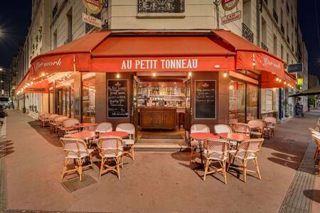 Au Petit Tonneau, Bar Levallois-Perret Levallois-Perret #0