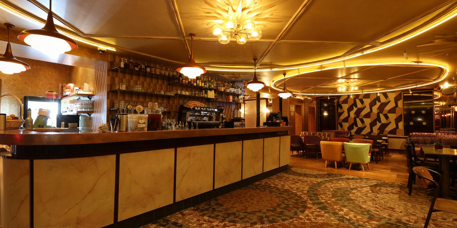 La Belle Vie (Privatisation totale), rental_room