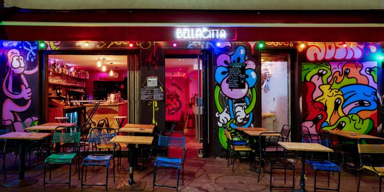 Bellacittà, bar