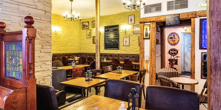 Le Charles Quint, bar