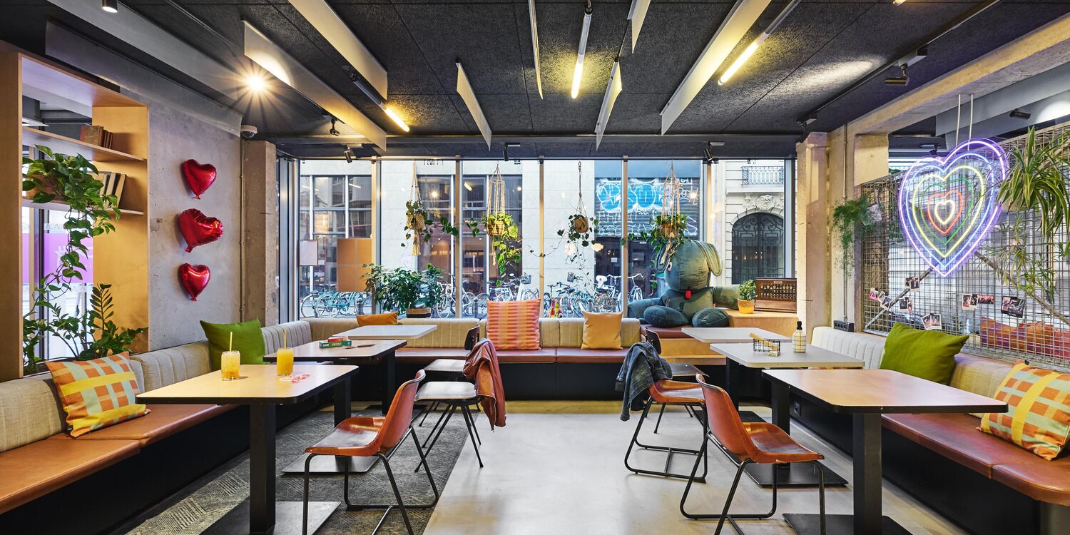 Moxy Paris Bastille, bar