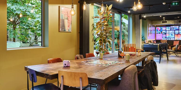 Moxy Paris Bastille, bar