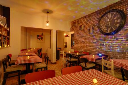 Bistrot de Loly, Bar Paris Buttes Chumont #0