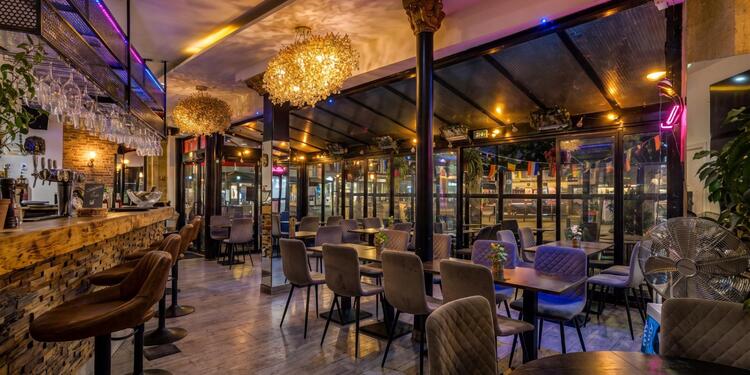 Brasserie Ménilmontant, bar
