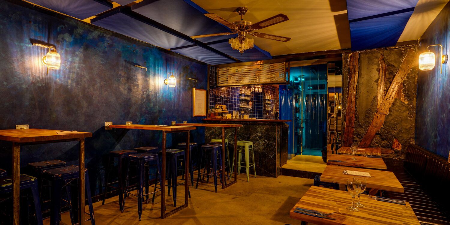 Bar Bleu (ex : Le Benelum), bar