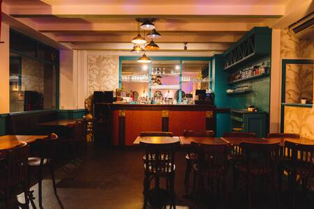 Juste Leblanc, Bar Paris Javel #0