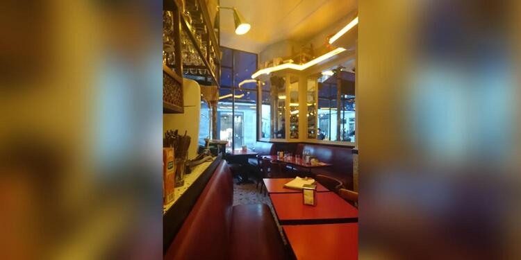 Café Noir, bar