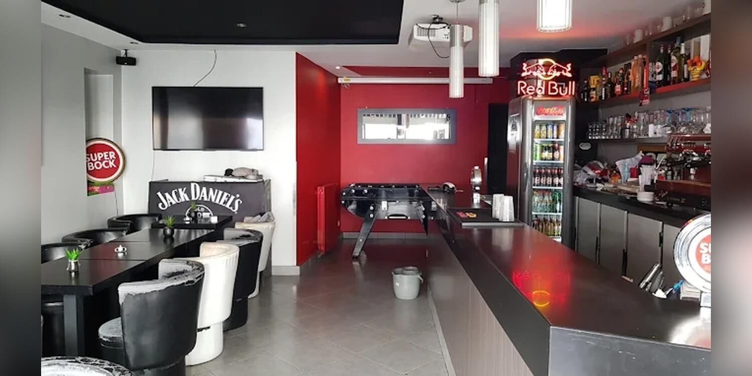 Nuno's Bar, bar