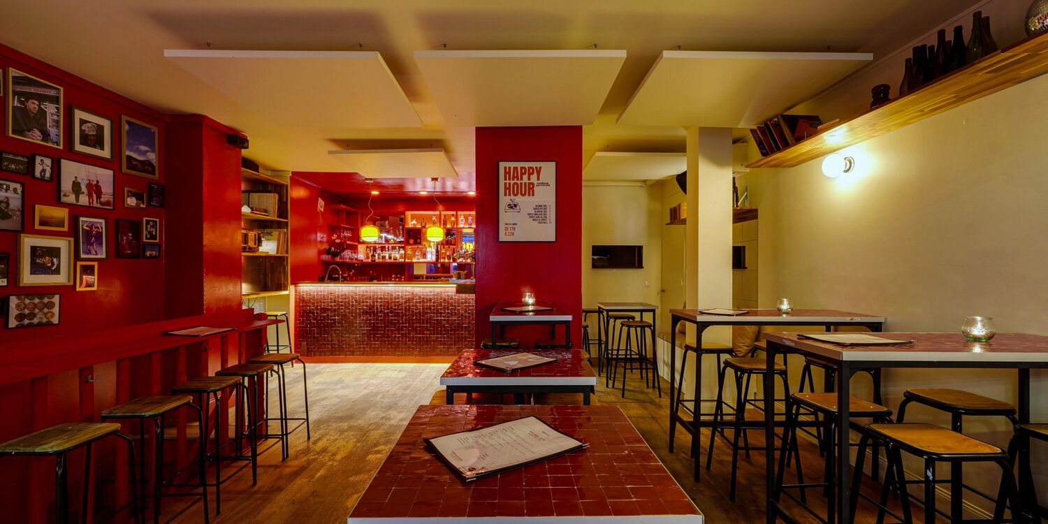 Madame Pervenche, bar