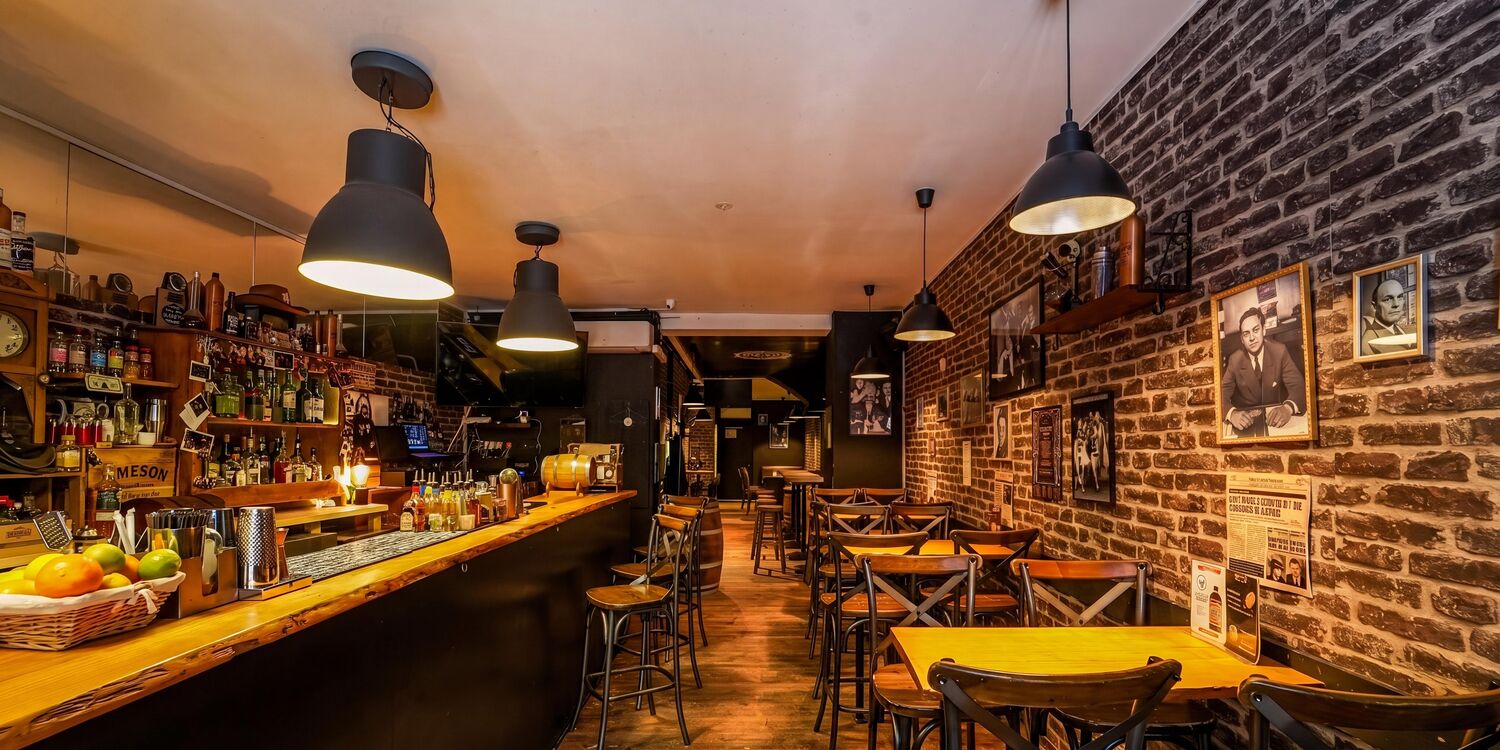 Trigger Bar, bar