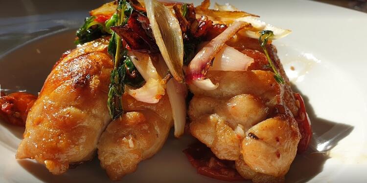 Queyrelou (fermé), restaurant, des plats servis au restaurant