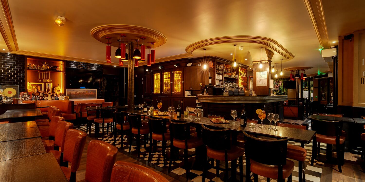 La Nouvelle Étoile, bar