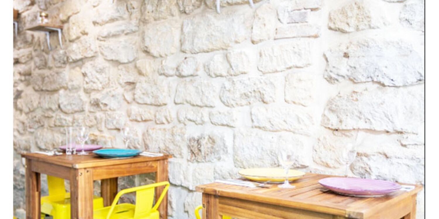 Mano (fermé), restaurant,  Une vue de l'intérieur du restaurant 