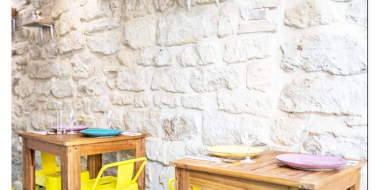 Mano (fermé), restaurant,  Une vue de l'intérieur du restaurant 
