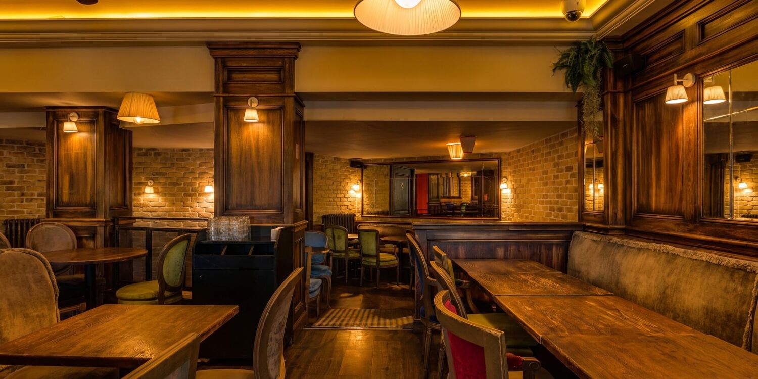 Brasserie Les Fontaines, bar