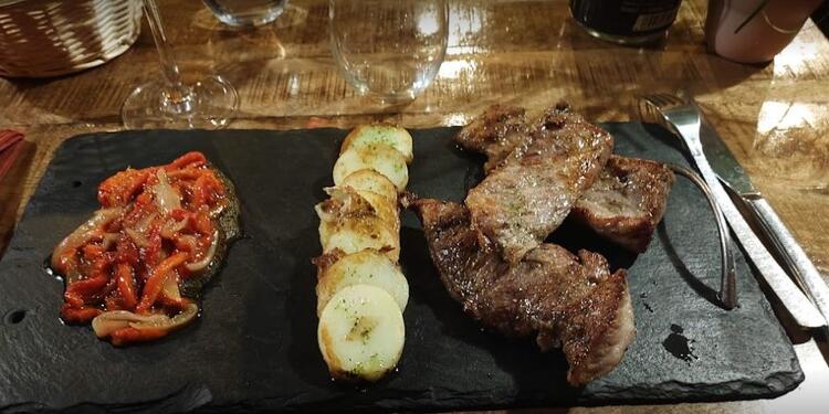 Pepito Bellotta, restaurant, des spécialités à grignoter sur place