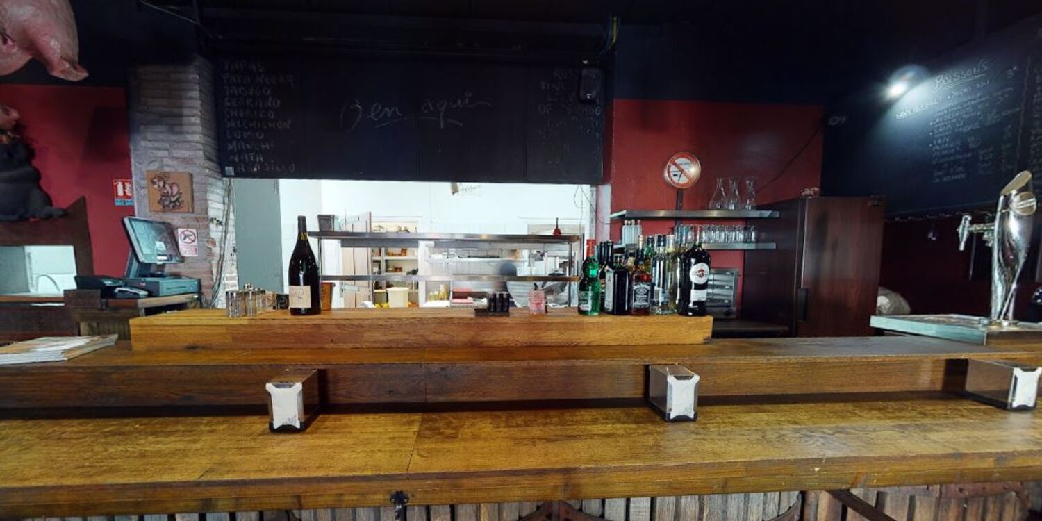 Ben Aqui, bar, La comptoir du bar
