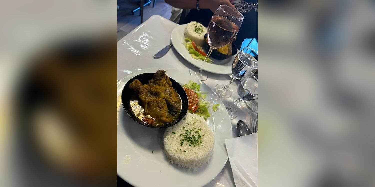 Guest Live Club & Lounge, bar