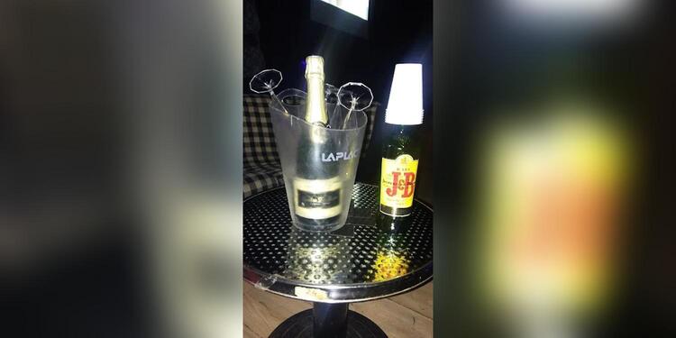 Guest Live Club & Lounge, bar