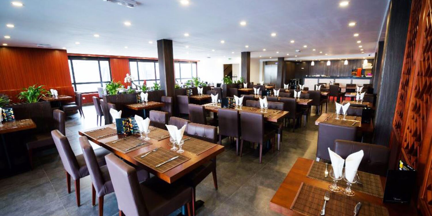 La Cantine (fermé), restaurant, Une vue de l'intérieur du restaurant