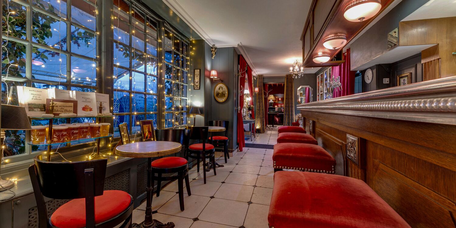 Victoria Station, restaurant