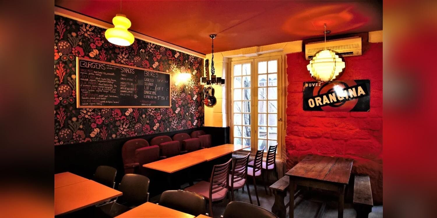 Le Lock Groove, bar