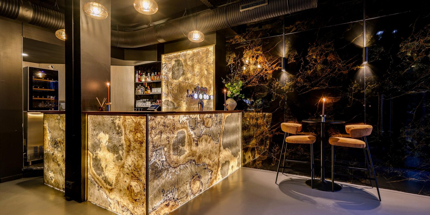 Soly Bar, bar