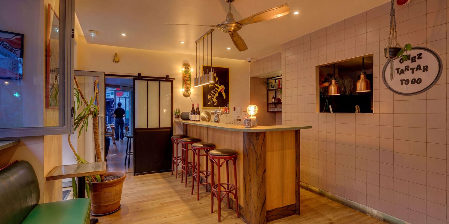 Chez Tartar, bar