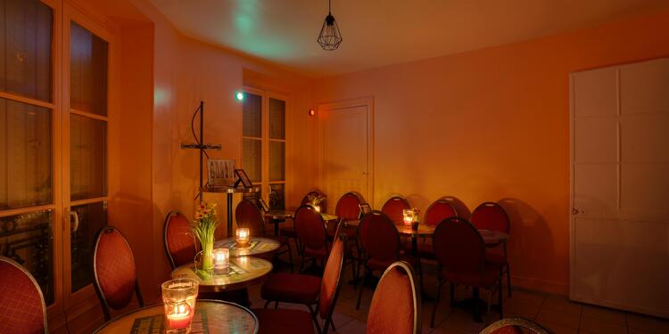 Auberge Des Artistes, bar