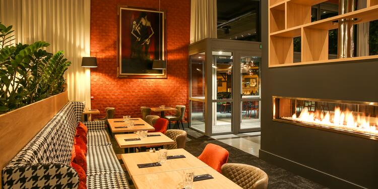 Tribeca Cosmopolitan Bistro