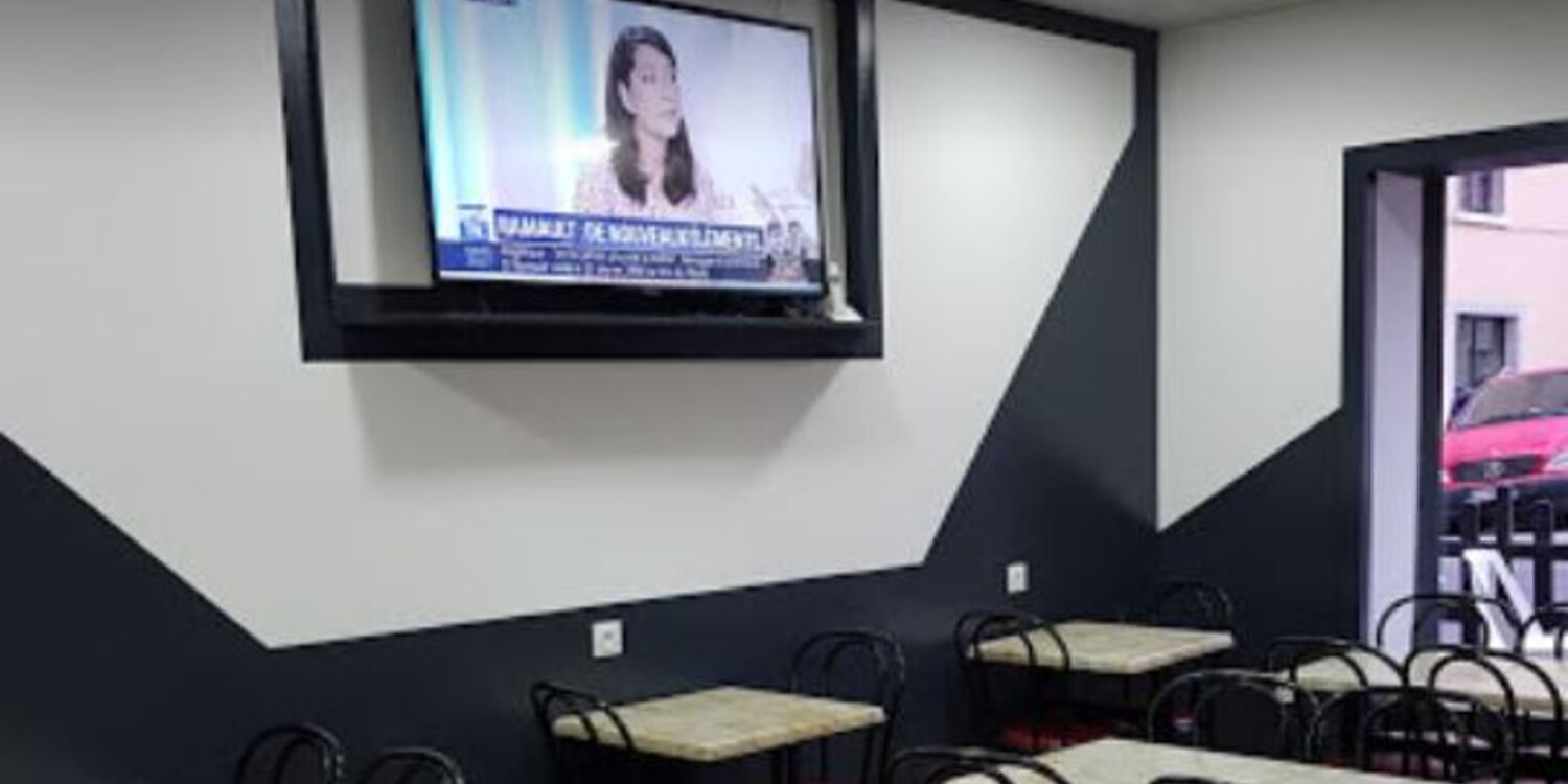 Café De La Paix, bar, Possible de duffusés Match