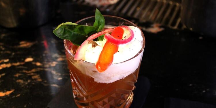 Lost Generation, bar