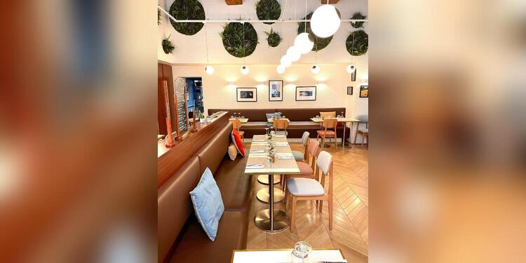Copains Copines sur la Colline, restaurant