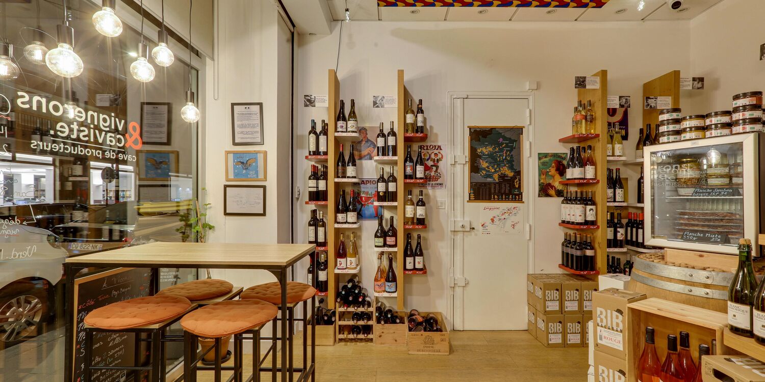 Vignerons & Caviste, bar