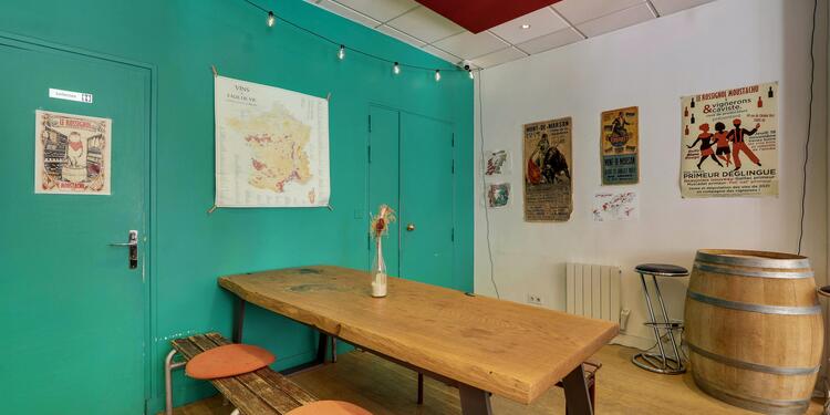 Vignerons & Caviste, bar