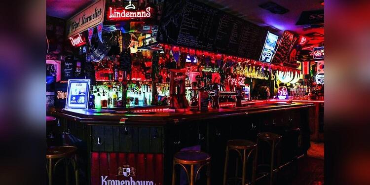 Le Vieux Chêne, bar