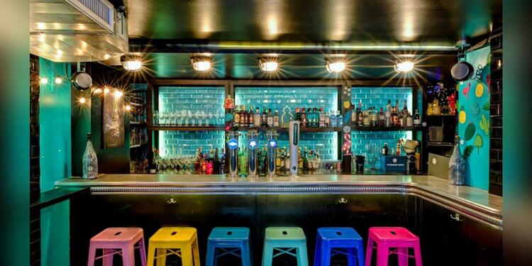 La Piscine Bar, bar