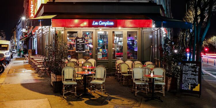 Les Complices, bar